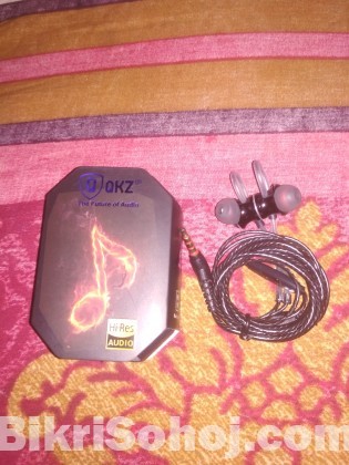 QKG DM10 Earphone